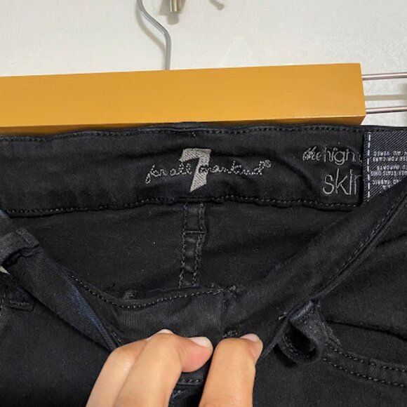 7 for all mankind The High Waist Women's Black Skinny Jeans Size 27 - Picture 6 of 10